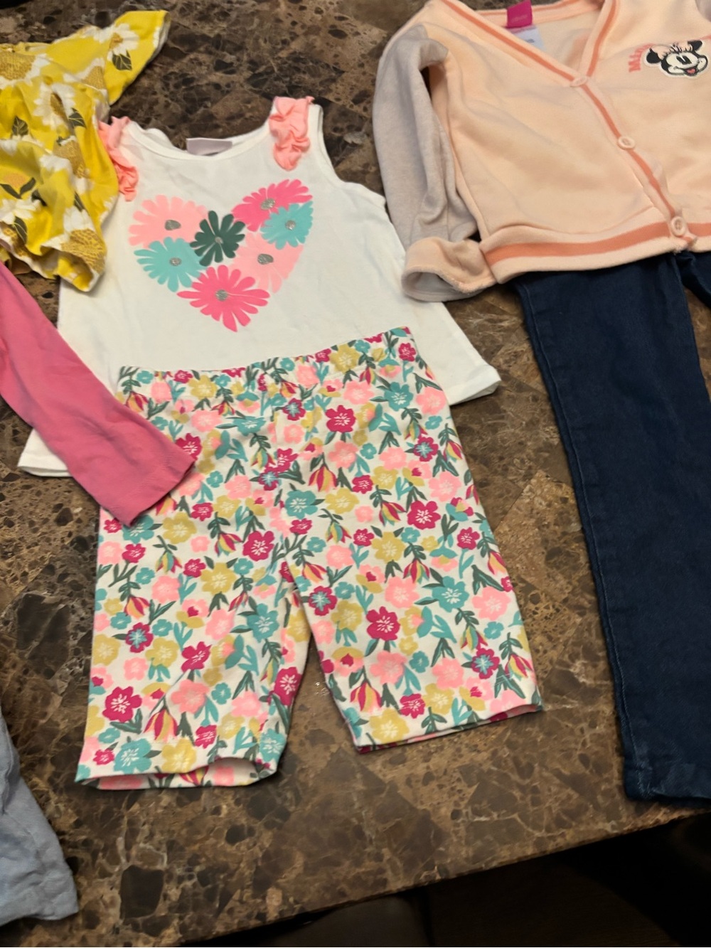 4t toddler Girls Clothing Bundle - Picture 5 of 7